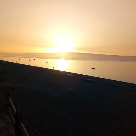 A Due Passi Dal Mare Сasa de vacaciones Roccalumera